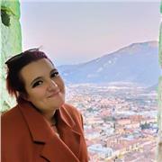 Studentessa universitaria per ripetizioni di Italiano e Storia